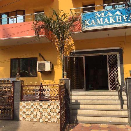 Hotel Maa Kamakhya Puri Exteriör bild