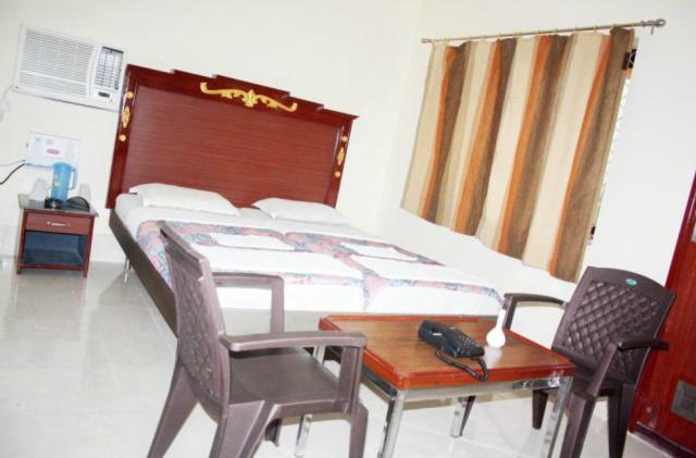Hotel Maa Kamakhya Puri Rum bild
