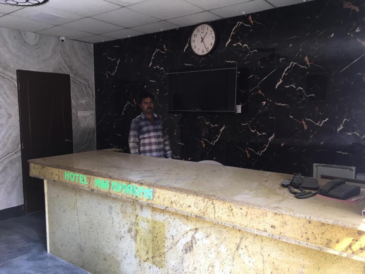Hotel Maa Kamakhya Puri Exteriör bild